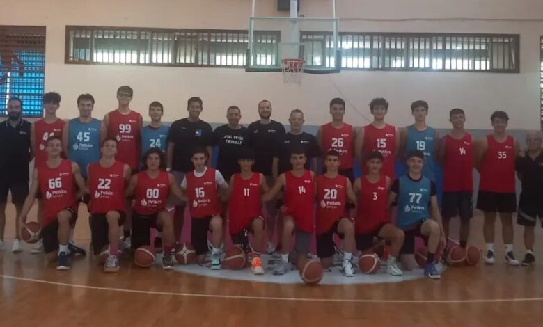 YDÜ basketbolcuları İzmir’de gelişim kampını tamamladı